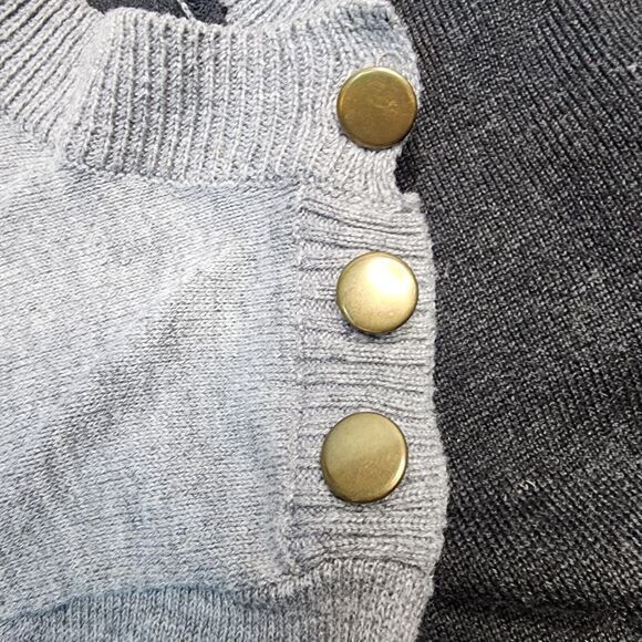 Poof Sweater Women's M Elbow Pads Two Tone Grey And Black Shoulder Buttons - Picture 8 of 8